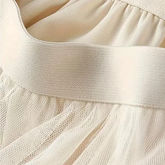 Luxe mesh asymmetrical hem maxi skirt - Picture 5 of 15